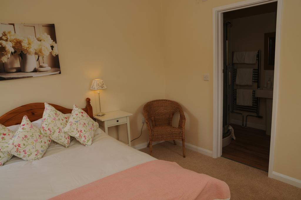 Wyke Farm Hotel Axminster Buitenkant foto