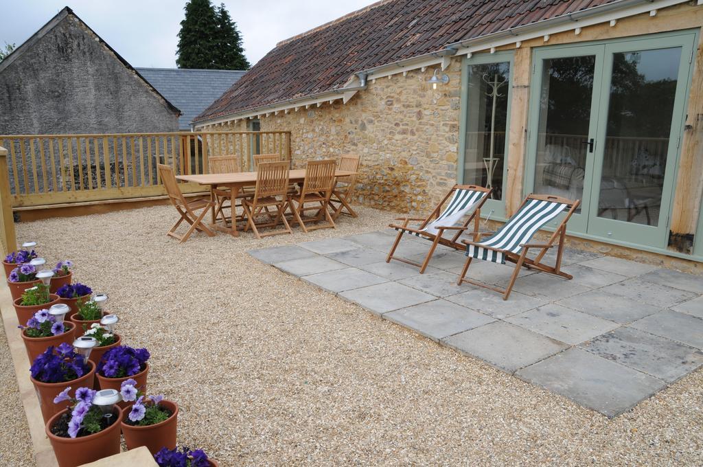 Wyke Farm Hotel Axminster Buitenkant foto
