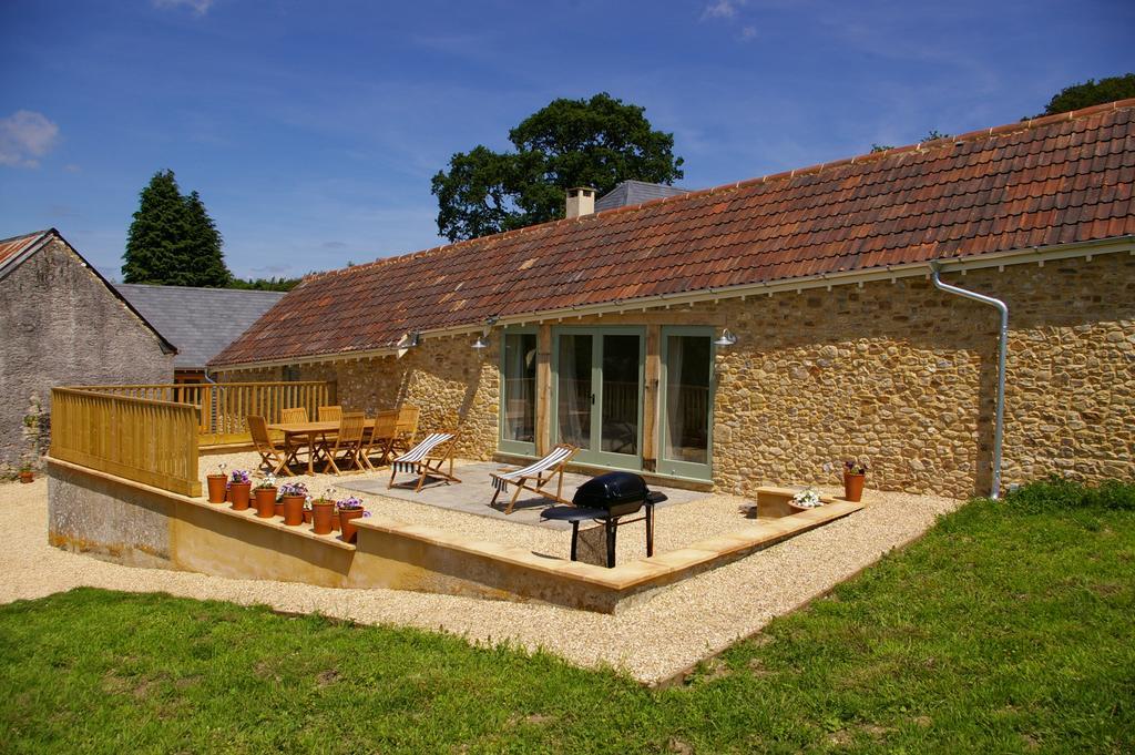 Wyke Farm Hotel Axminster Buitenkant foto